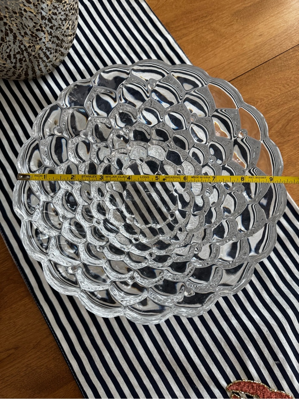 Orrefors Raspberry/Hallon Bowl - Anne Nilsson Design - Sweden Non Lead Crystal. - Picture 5 of 8